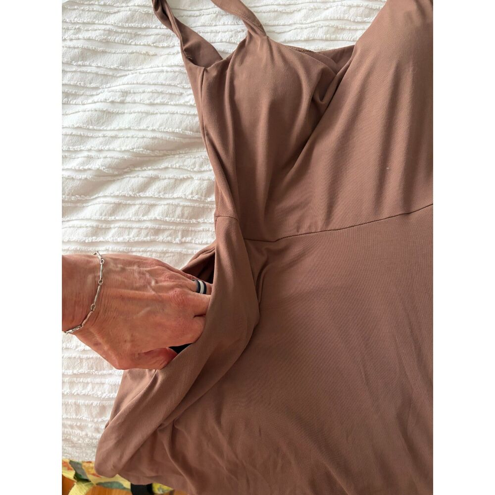 NEW w Tags XS Square Neck Flowy New Airy Bra Midi Dress $89.00 SZ. Color Mocha - Picture 13 of 15
